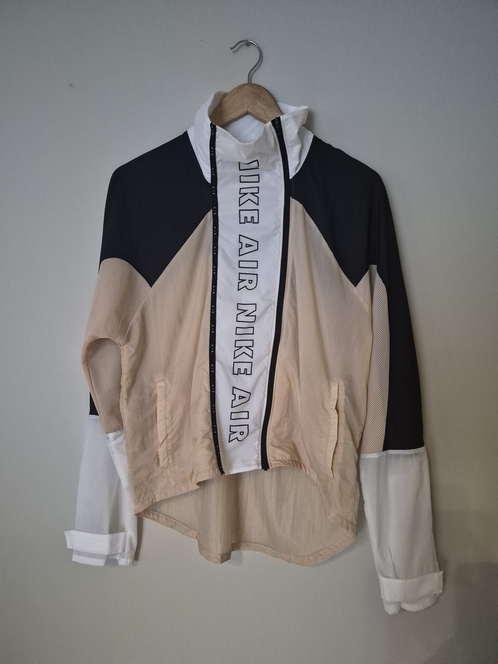 Nike Air Lightweight Windbreaker Jacket Colorblock Mesh Black Tan White